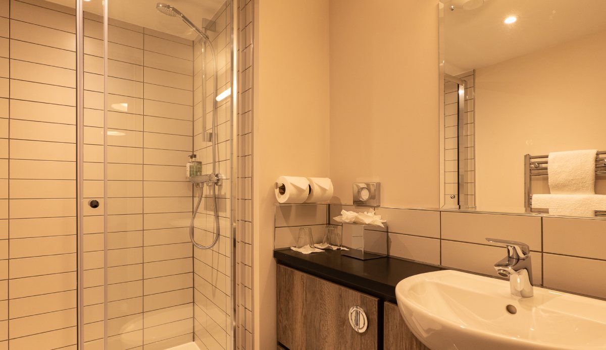 Offshore - Lake District